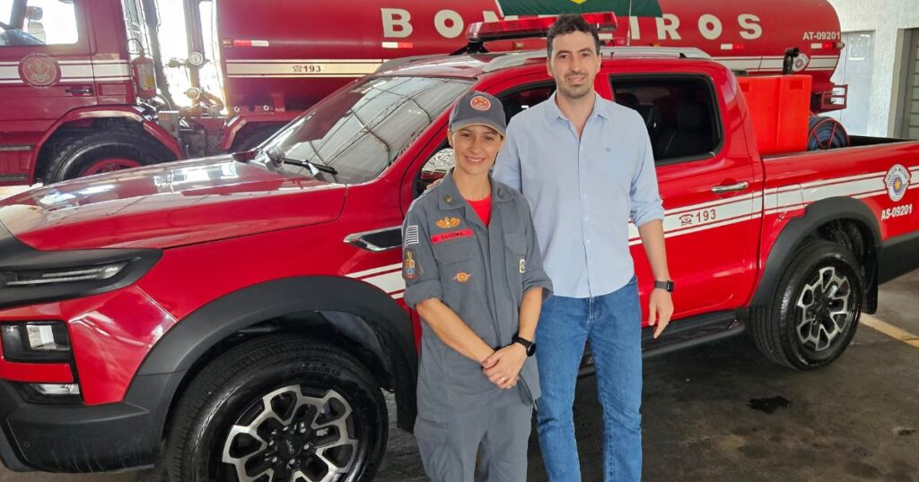 Capita-Sandra-e-Daniel-Bassi-Divulgacao-1024x538 Caminhonete com capacidade para 600 litros reforça Bombeiros