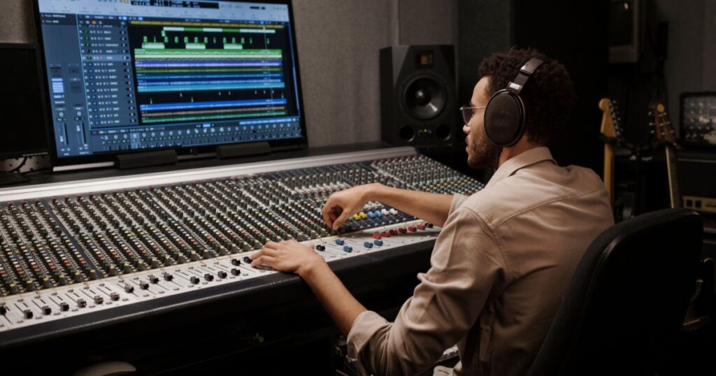 Mesa-de-Som-02-Freepik-1024x538 O que realmente define a qualidade de uma música?