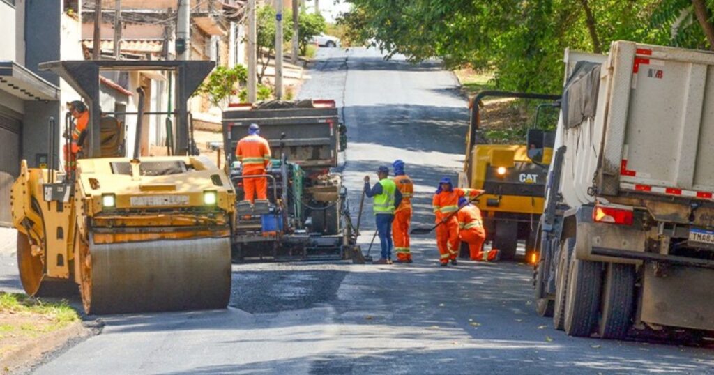 Asfalto-Novo-5-Divulgacao-Prefeitura-de-Franca-1024x538 Ruas dos Aeroportos 3 e 4 recebem Programa Asfalto Novo