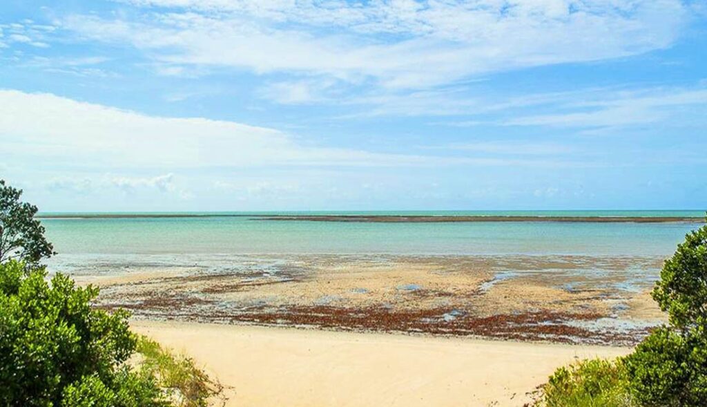 foto-praia-muta-em-porto-seguro-bahia-6809-1024x589 Compras em Shopping podem levar namorados para Porto Seguro