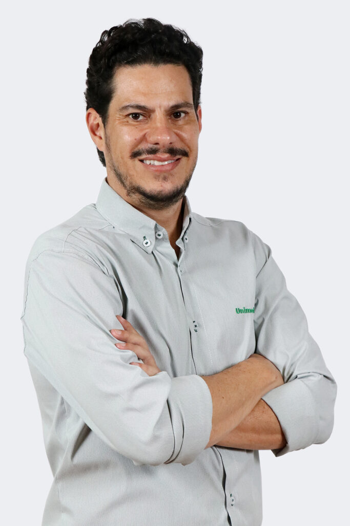 Dr-Daniel-1-683x1024 Cooperativismo médico: crescer junto é uma estratégia de futuro