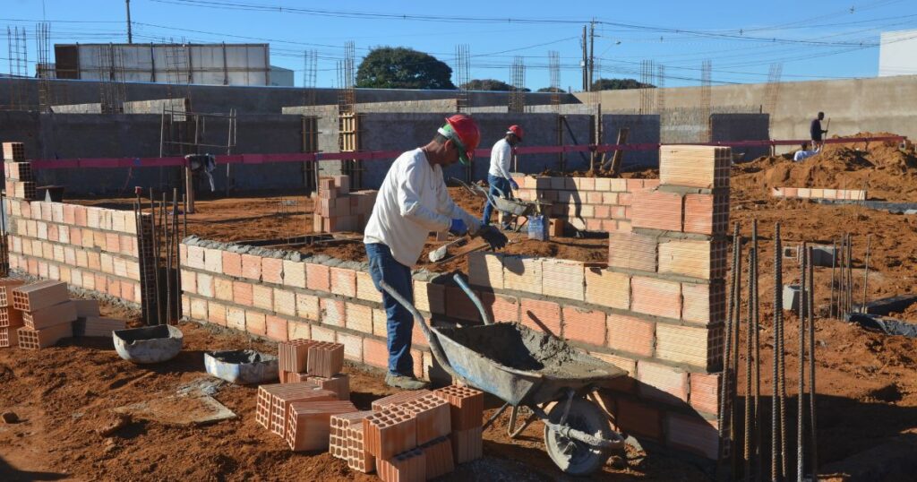 Obras-Escola-Joao-Liporoni-2-Divulgacao-Prefeitura-de-Franca-1024x538 Obras de escola no João Liporoni em fase de alvenaria